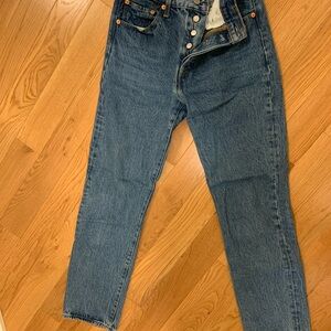 Levi's women’s Premium 501 100% cotton Straight Denim Jeans 26x30